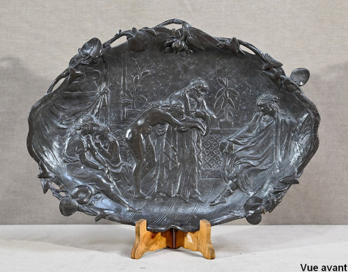 Bronze tray "A Slave Trader", signed A.Moreau after V.Giraud - Late 19th century