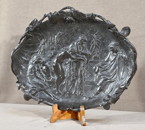 Bronze tray "A Slave Trader", signed A.Moreau after V.Giraud - Late 19th century