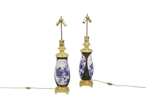 Pair Of Japanese Porcelain And Bronze Gilt Lamps, Circa 1880 - Ls33241111