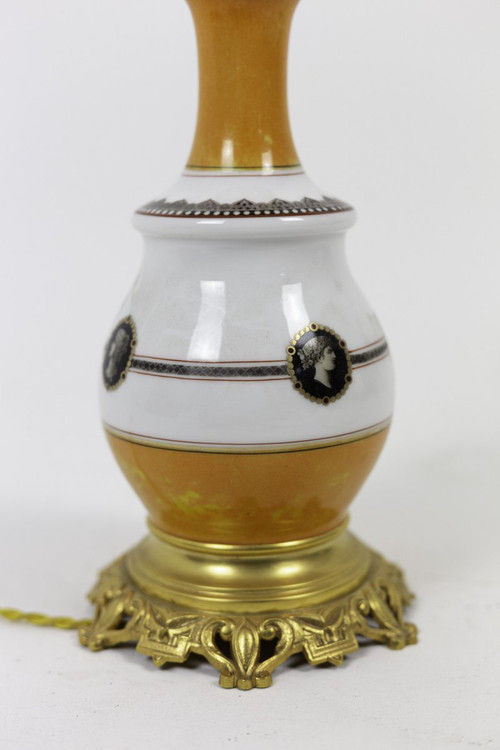 Coppia di lampade in porcellana bianca e arancione, 1880 circa - Ls3584581