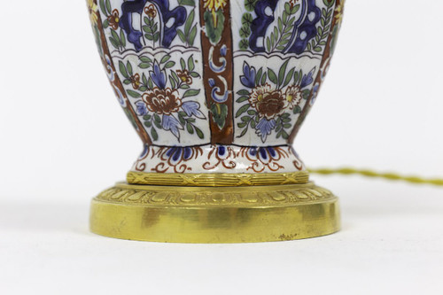Piccola lampada in maiolica di Delft e bronzo dorato, 1880 circa - Ls2924231
