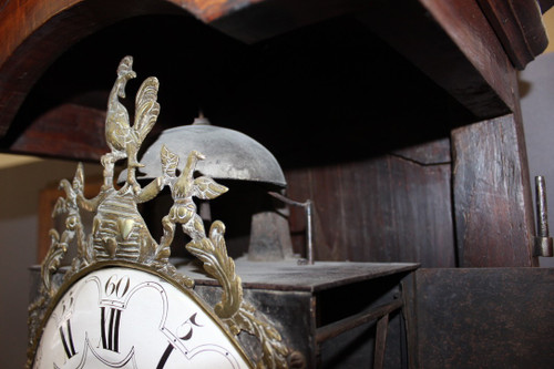 Bressane XVIII Clock And Its Rooster Movement