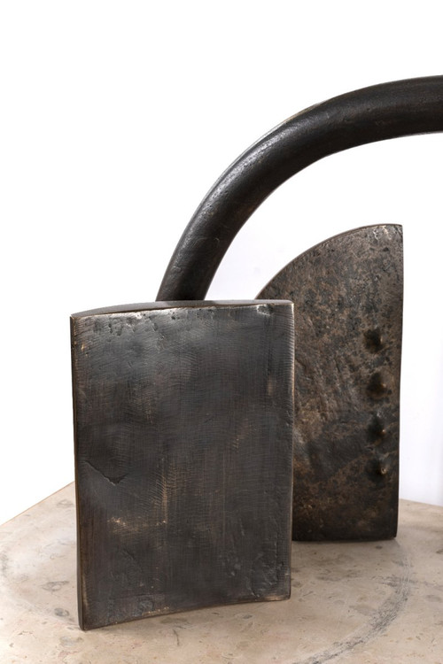 Victor Roman, La porta, scultura in bronzo, 1983 - LS40784051