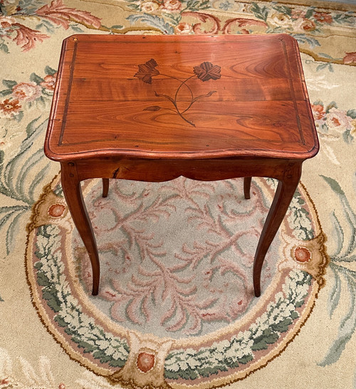 Small Flying Table In Louis XV Marquetry Circa 1750