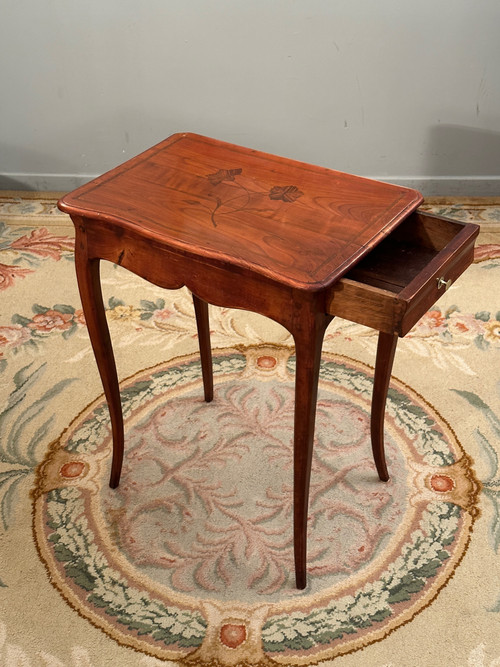 Small Flying Table In Louis XV Marquetry Circa 1750
