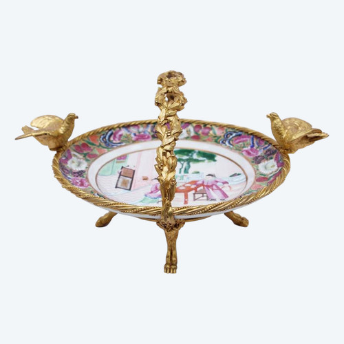 Canton-Porzellanteller und vergoldete Bronzemontierung, spätes 19. Jahrhundert – LS242061