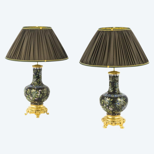 Coppia di lampade in smalto cloisonné nero e bronzo dorato, circa 1880 - LS37131001