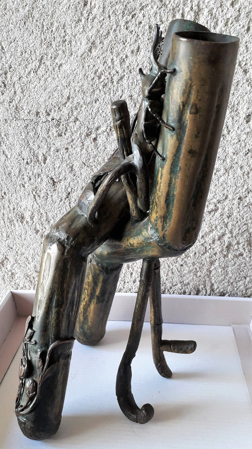 scultura in bronzo a doppio vaso