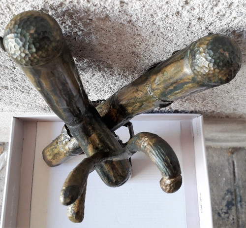 scultura in bronzo a doppio vaso