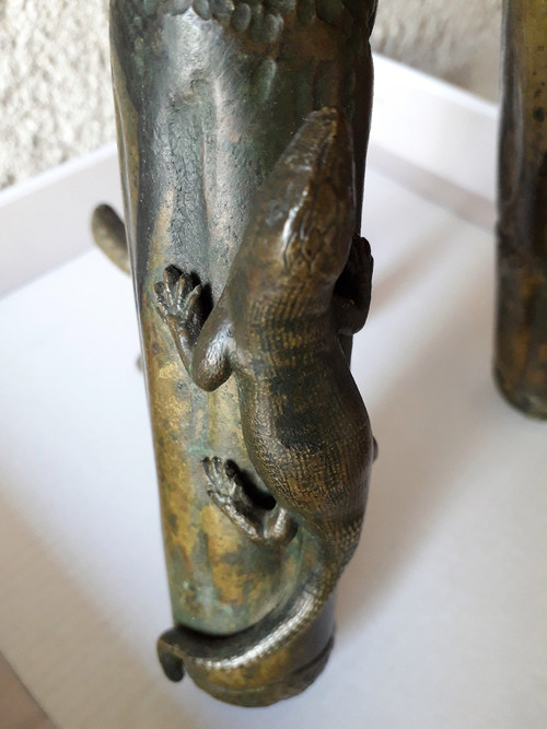 scultura in bronzo a doppio vaso