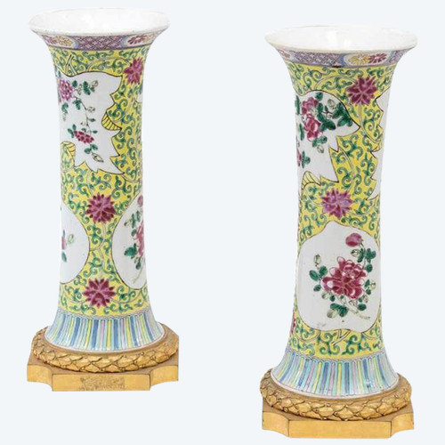 Coppia di vasi in porcellana di corno della famiglia Pink, fine XIX secolo - LS3567381