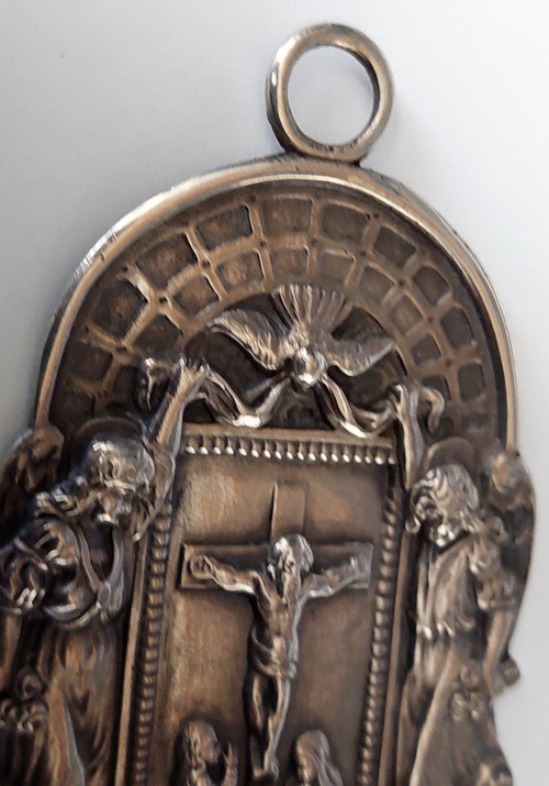 Benitier in solid silver hallmark Minerva late 19th high 12 width 5.5 depth 2.2 cm weight 48 gr