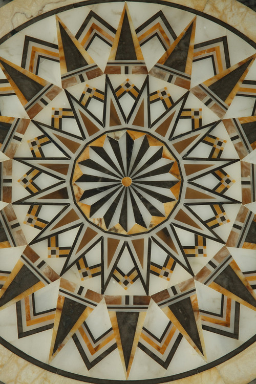 Guéridon En Albâtre Avec Plateau En Marqueterie De Marbres De Style Italien, XVIe Siècle