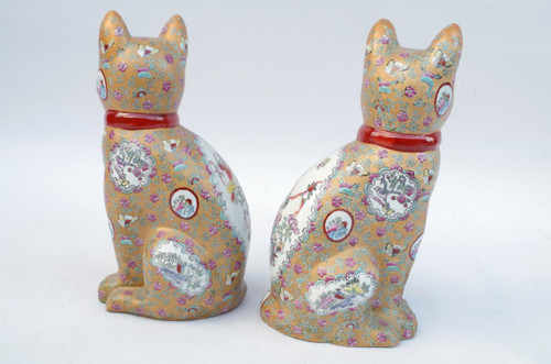 Paire de sculptures « Chats » en faïence chinoise, XXème siècle - LS3447321