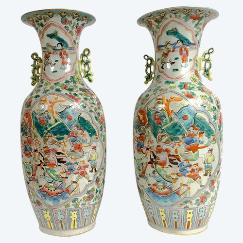 Paire Grands Vases Porcelaine Chinoise Personnages Chevaux Tongzhi XIXème