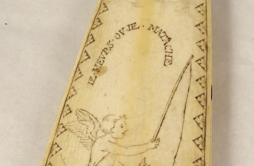 Tabakreibe Elfenbein Geschnitzt Dieppe Angelot Angel Fisch Treue XVIII.