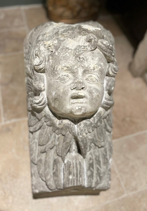 Important Corbeau à Tête d'Anges - Fin XVIIe
