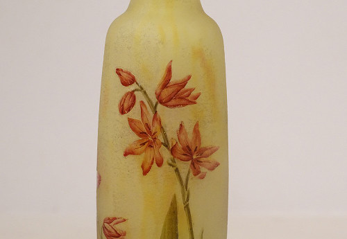 Vase Piedouche Pâte de Verre Daum Nancy Fleurs Lys Lis Art Nouveau 19th century