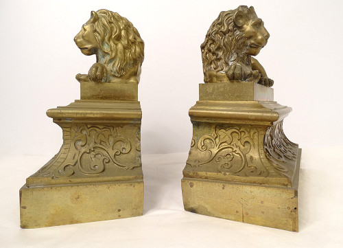 Pair of gilt bronze Chenets Lions Couchés Château Neuilly Restoration 19th century