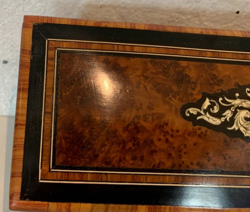 Jewelery Box In Thuja Loupe Napoleon III Boulle Marquetry XIX Century