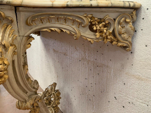 Louis XV Style Carved Console In Painted And Gilded Wood XX Century