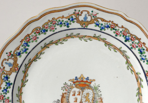 5 Assiettes 1 Plat Compagnie Indes Armoirié Visdelou Bonamour Qianlong 18è