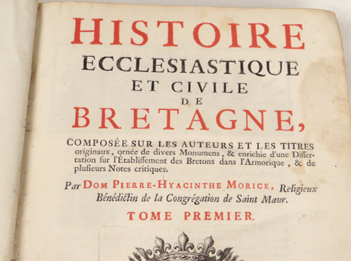 Libri di storia ecclesiastica Bretagna Morice Arms Anne Bretagne 18th