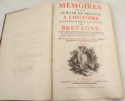 Libri di storia ecclesiastica Bretagna Morice Arms Anne Bretagne 18th