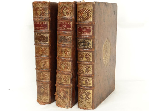 Libri di storia ecclesiastica Bretagna Morice Arms Anne Bretagne 18th