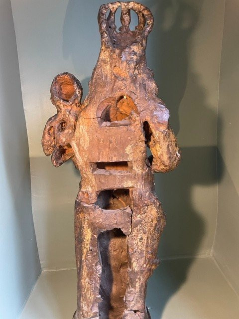 Große Madonna mit Kind Aus Goldener Terrakotta
