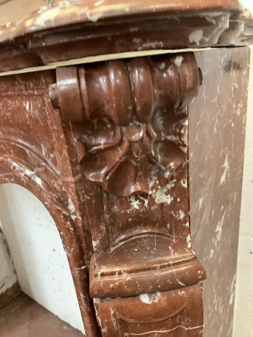 Louis XV Style Three Shell Fireplace In Royal Red Marble XIX Century
