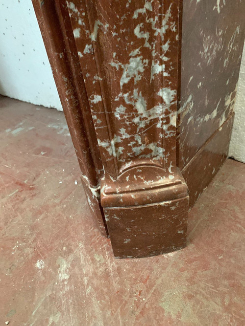 Louis XV Style Three Shell Fireplace In Royal Red Marble XIX Century