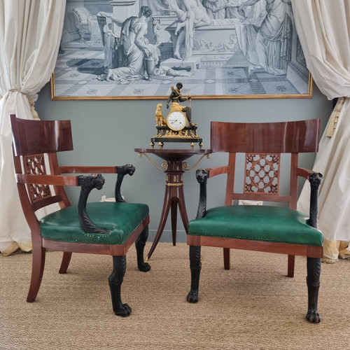 Jacob Frères, paire de fauteuils de cabinet d'époque Consulat. 