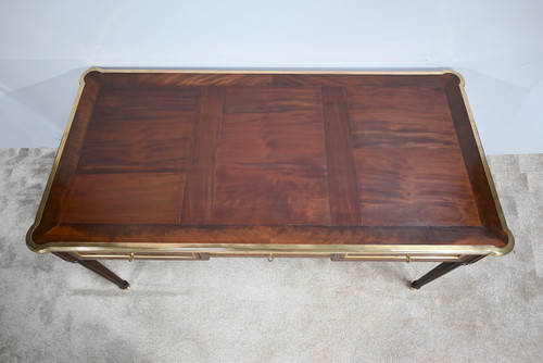 Bureau Plat en Acajou, style Louis XVI – 1ère Partie du XIXe
