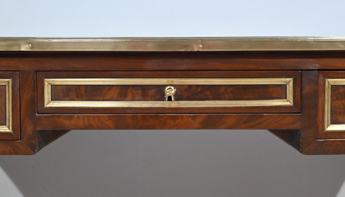 Bureau Plat en Acajou, style Louis XVI – 1ère Partie du XIXe