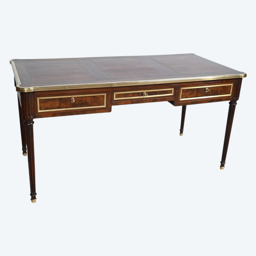 Bureau Plat en Acajou, style Louis XVI – 1ère Partie du XIXe