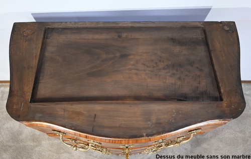 Petite Commode Tombeaux d’entre-deux en Bois de Violette et de Bois de Rose, style Louis XIV – 2ème moitié du XIXe