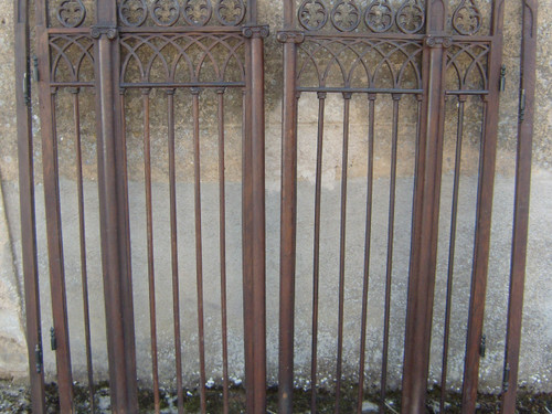 Wooden grilles