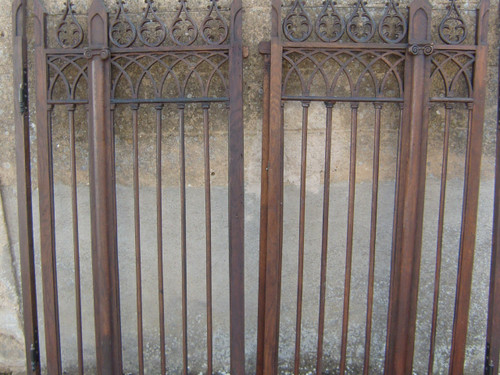 Wooden grilles