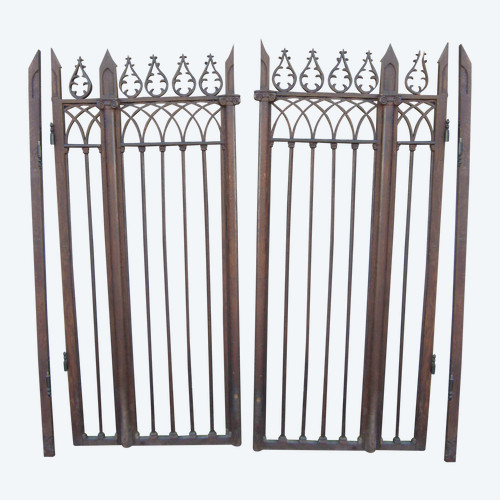 Wooden grilles