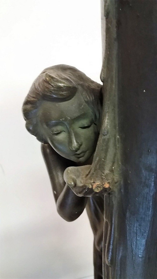 Grand Vase Terre Cuite Art Nouveau allégorie à la source et signé Aristide De Ranieri numéroté à l’arrière 227 