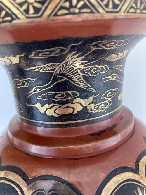 Vaso giapponese Dinanderie, laccato, intarsiato in oro e argento, Meiji XIX secolo