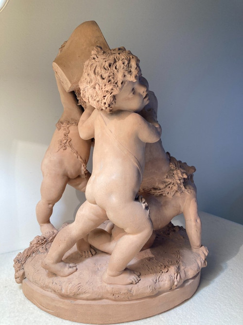 Terracotta di Luca Madrassi (1848-1919) - Allegoria con fiori e putti
