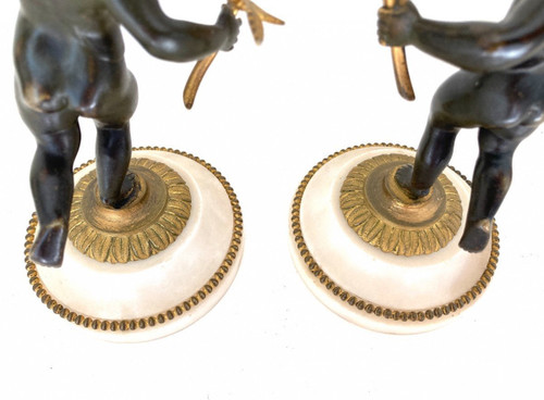 Paire de petits Candélabres à Décor De Putti, 19ème
