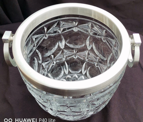 Seltener Eiskübel aus Kristallkontur und versilberten Metallhenkeln