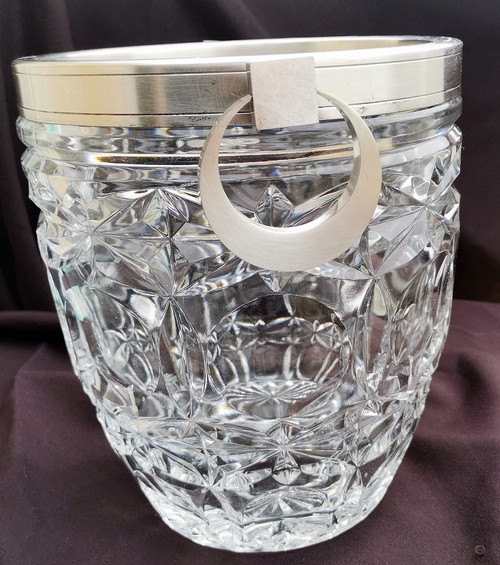 Seltener Eiskübel aus Kristallkontur und versilberten Metallhenkeln