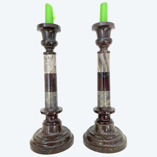 Pair of large candlesticks in two-tone marble, 19th century