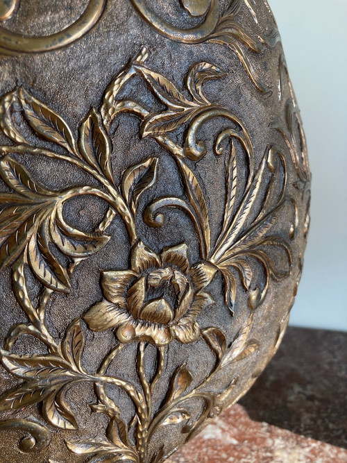 Paire de lampes, en appliques à poser, en cuivre doré, Italie 19ème