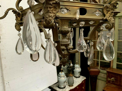 Lampadario a gabbia in stile rinascimentale in bronzo e pendenti in vetro colorato XIX