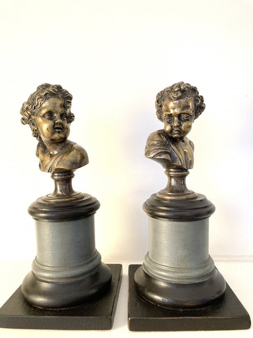 Pair of busts of young children in Silver Bronze - 18th century